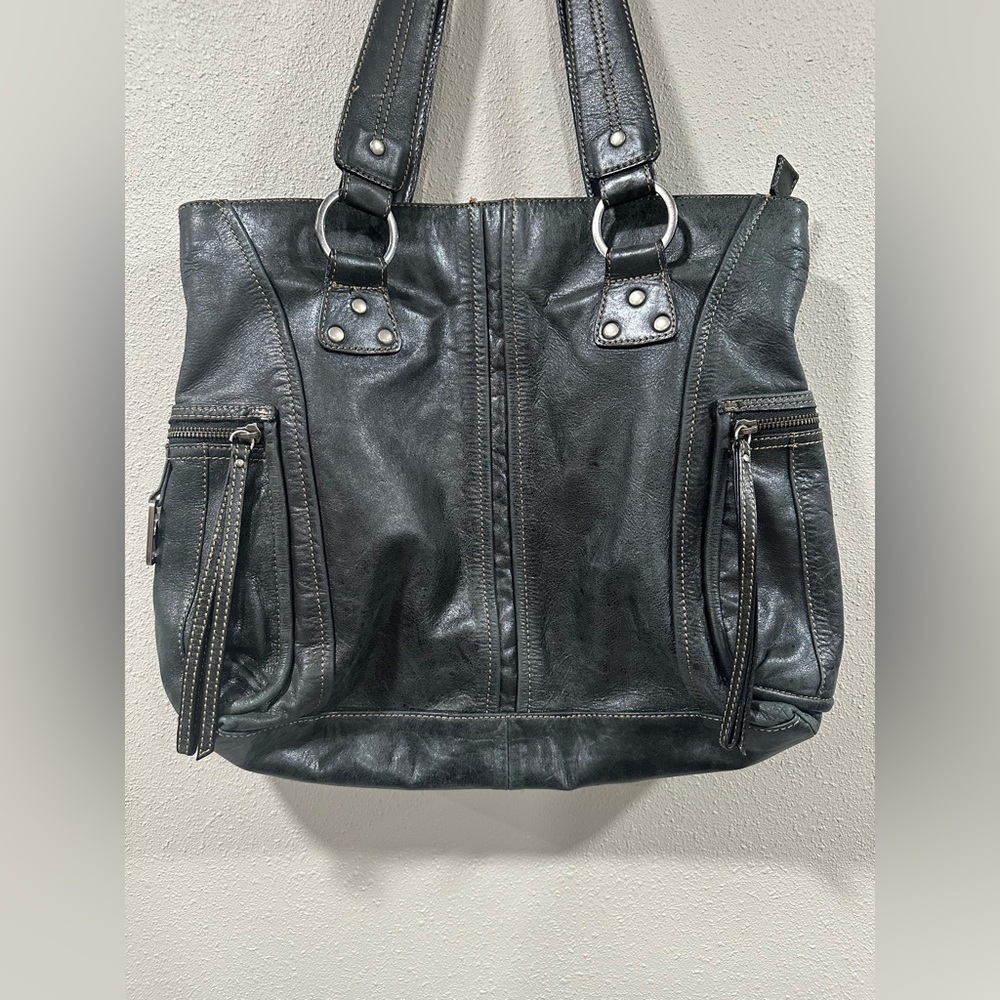 Kenneth Cole Reaction Purse - Picture 3 of 7